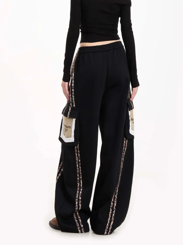wide leg leopard print cargo pants | multi pocket streetwear supplier
