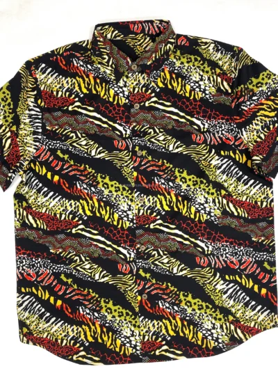 chemise hawaĂŻenne Ă manches courtes et imprimĂ© intĂ©gral pour homme | fournisseur de vĂȘtements sur mesure